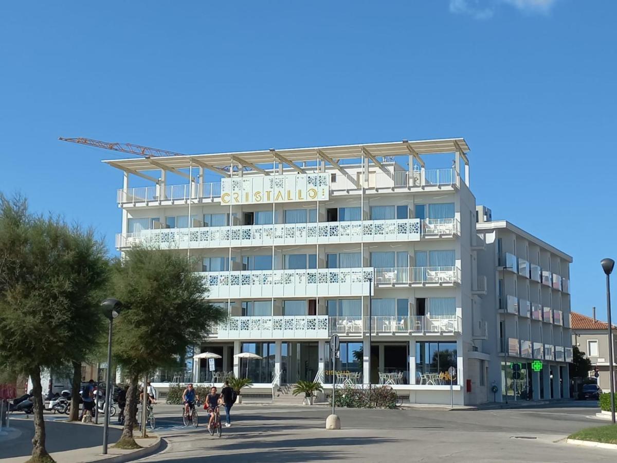 Hotel Cristallo Senigallia Exteriör bild