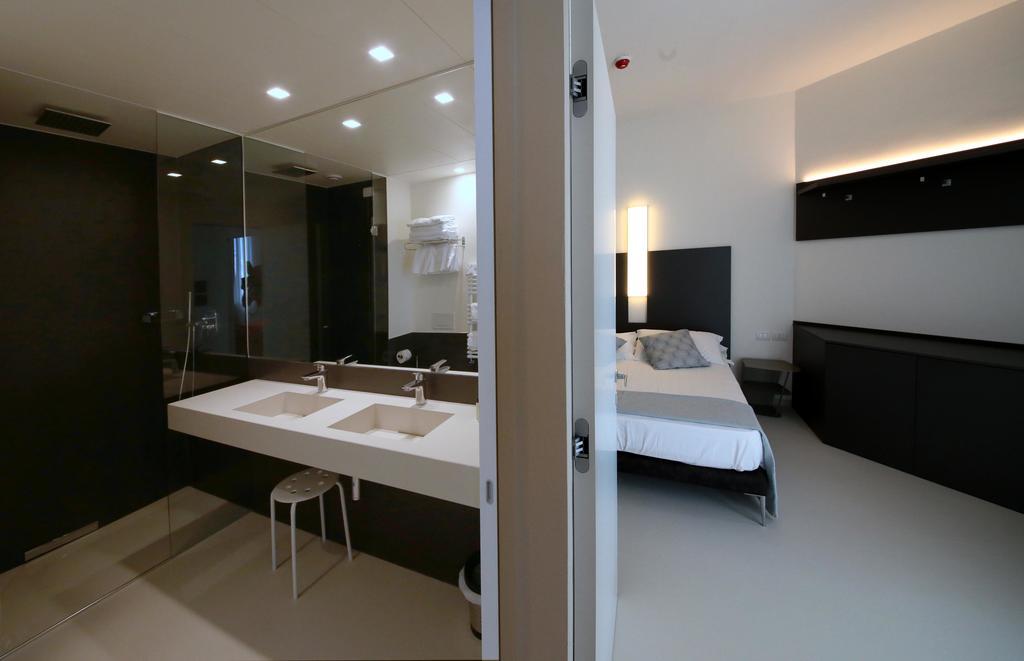 Hotel Cristallo Senigallia Rum bild