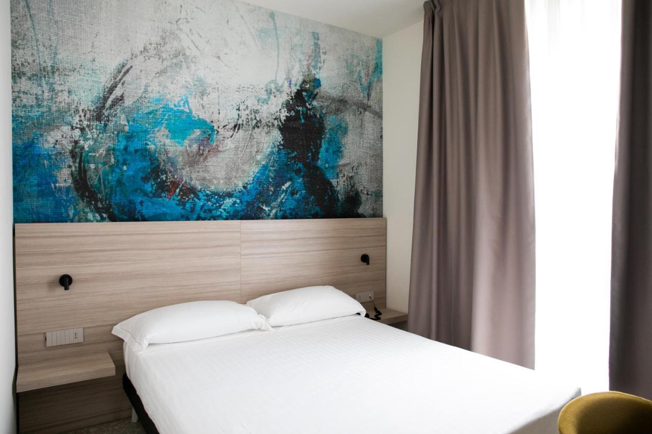 Hotel Cristallo Senigallia Exteriör bild