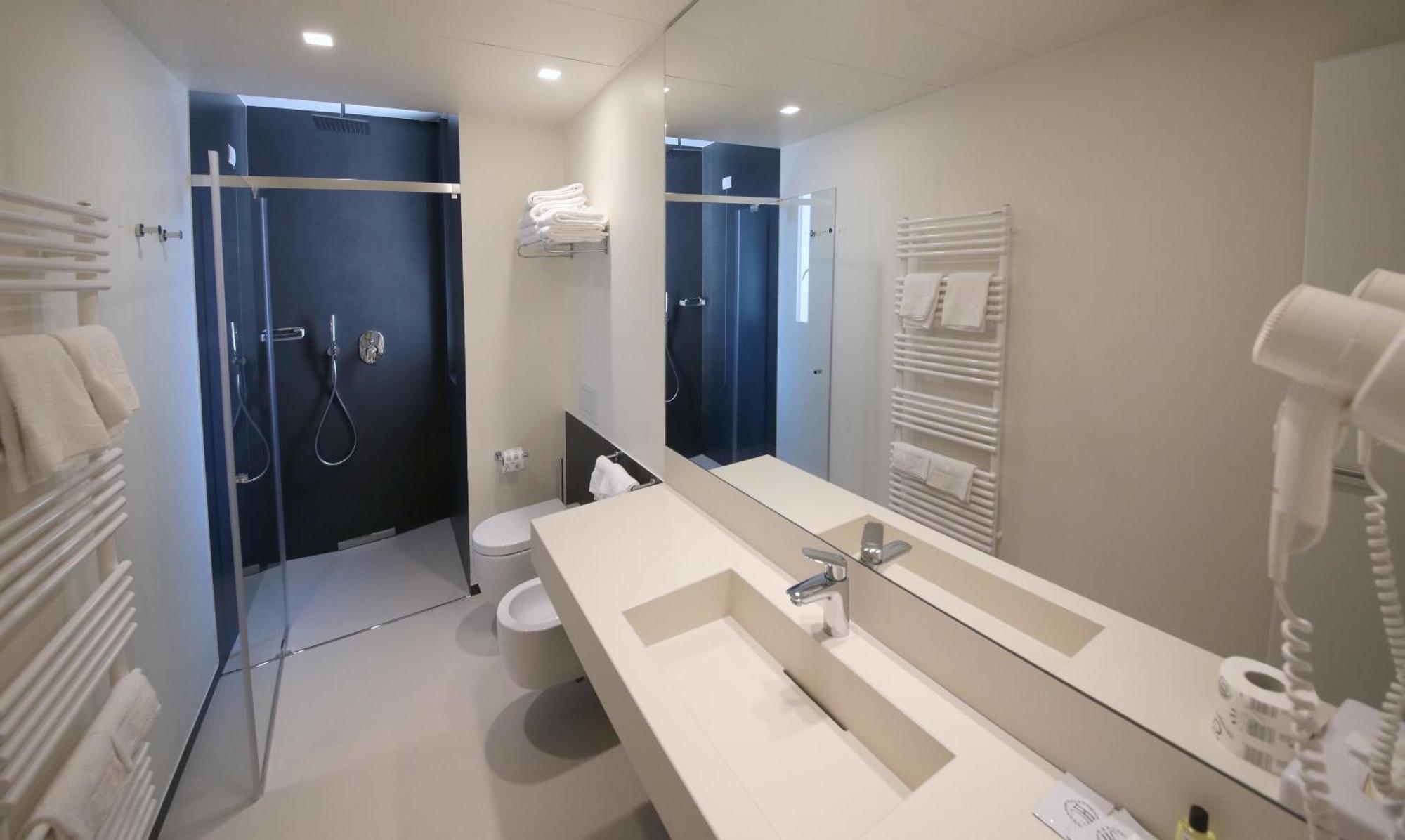 Hotel Cristallo Senigallia Rum bild