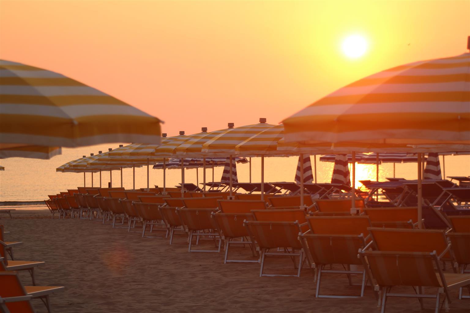 Hotel Cristallo Senigallia Exteriör bild